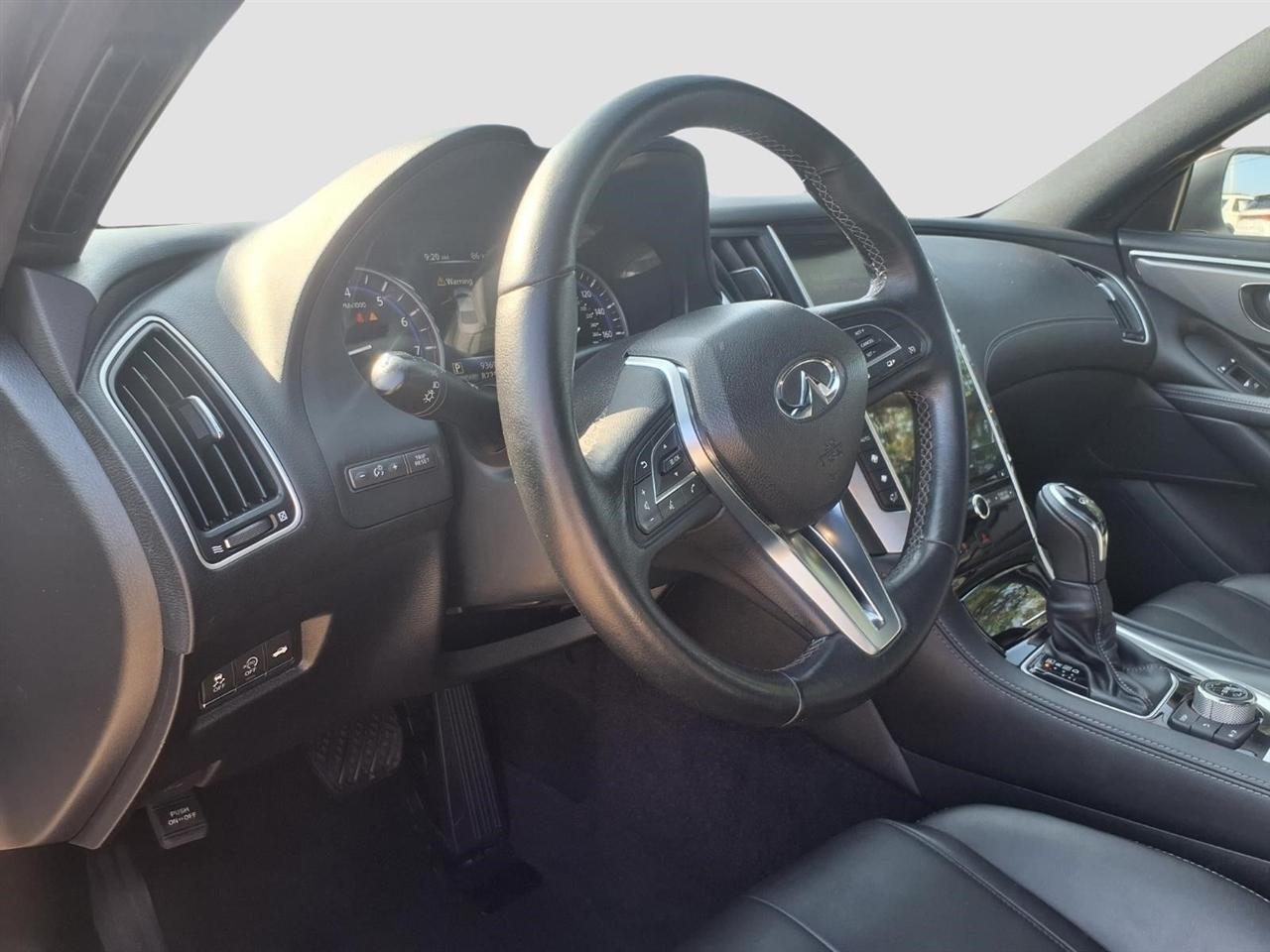 Infiniti Q60 2.0t 2017
