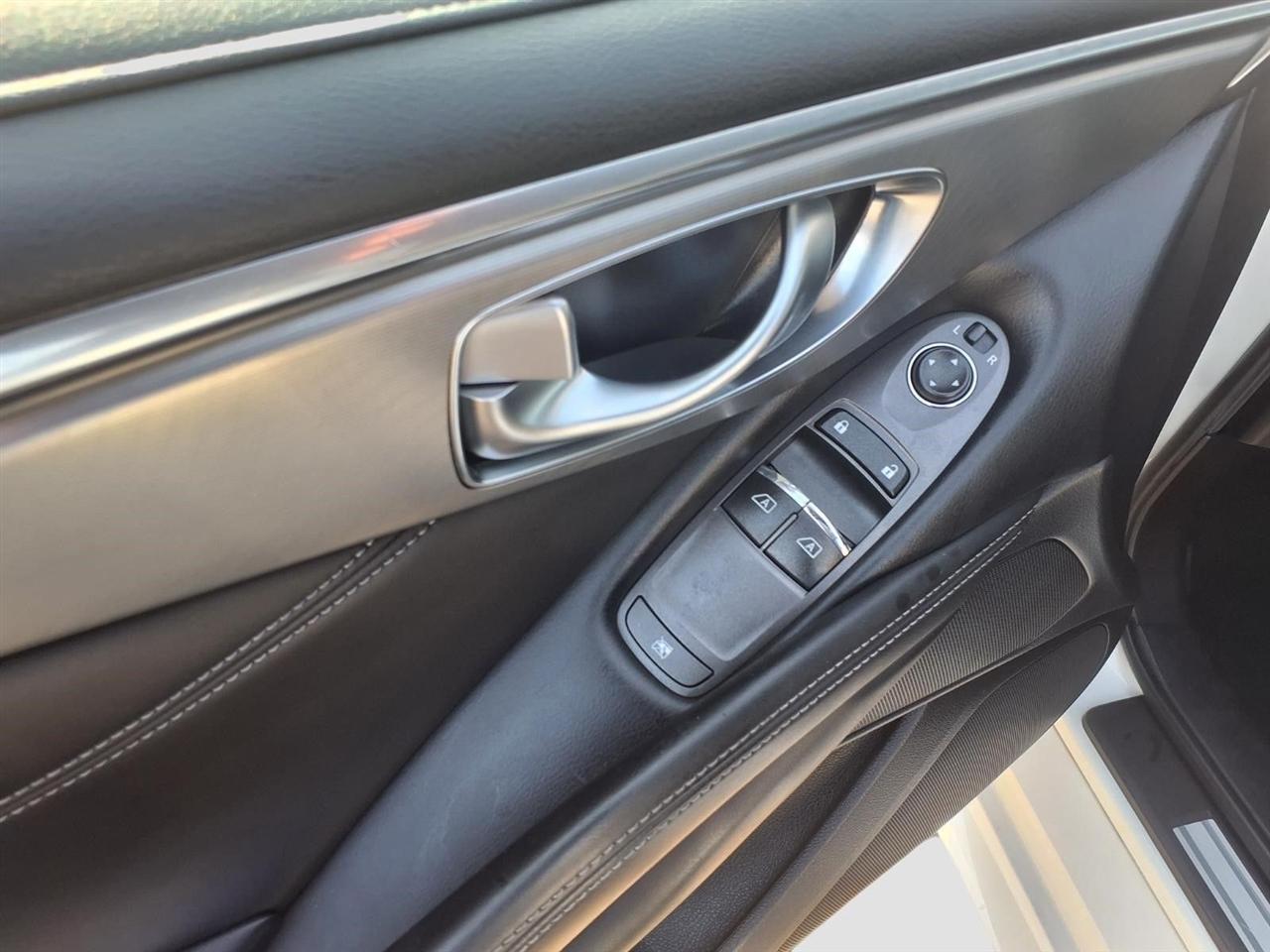 Infiniti Q60 2.0t 2017