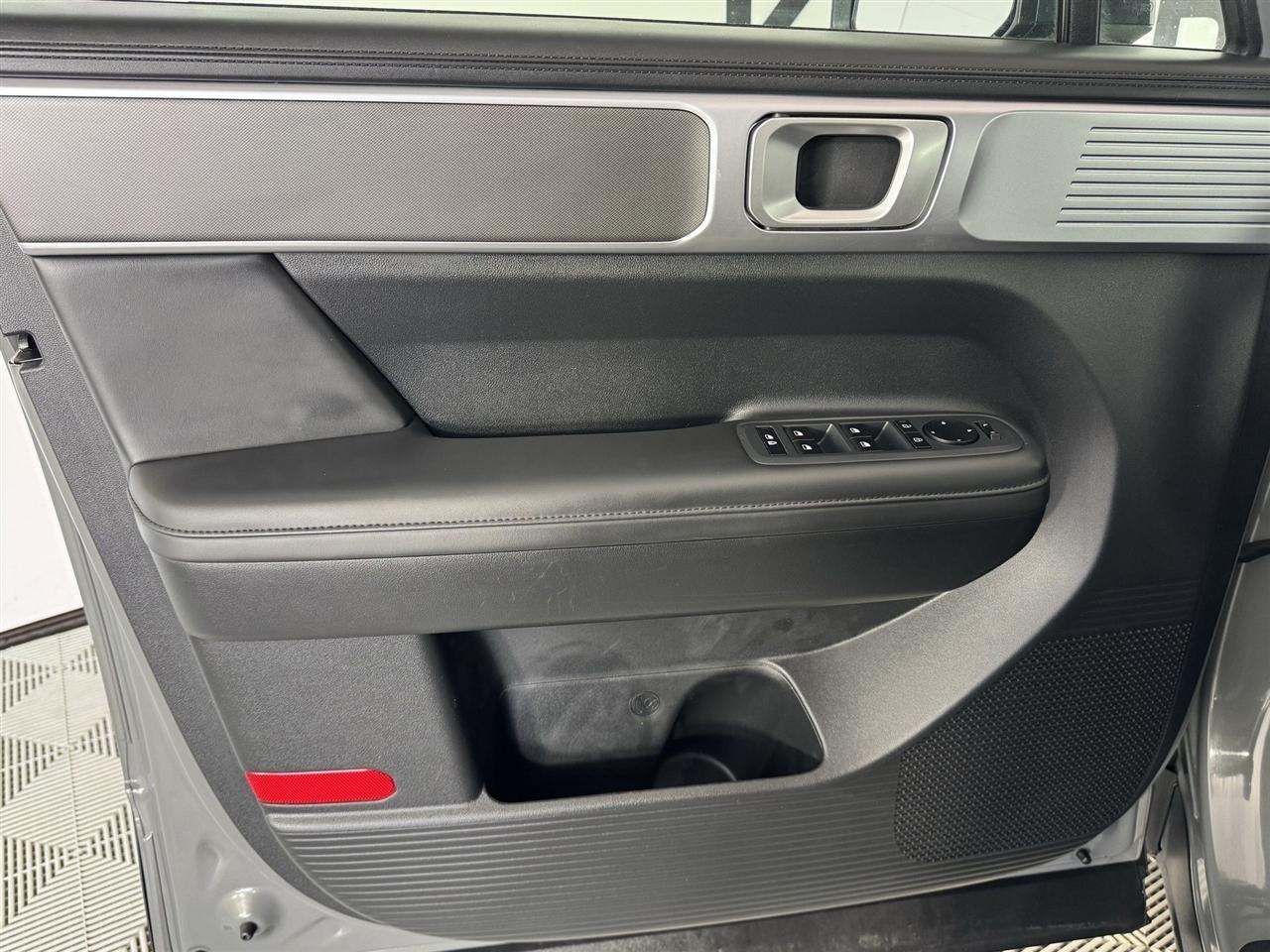 Hyundai Santa Fe SEL 2026