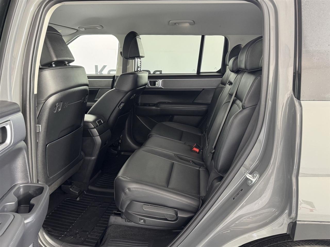 Hyundai Santa Fe SEL 2026
