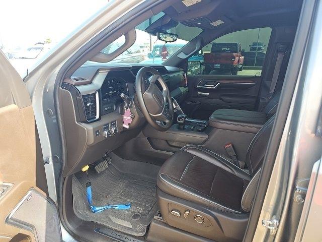 GMC Sierra 1500 Denali Crew Cab Short Box 4WD 2024