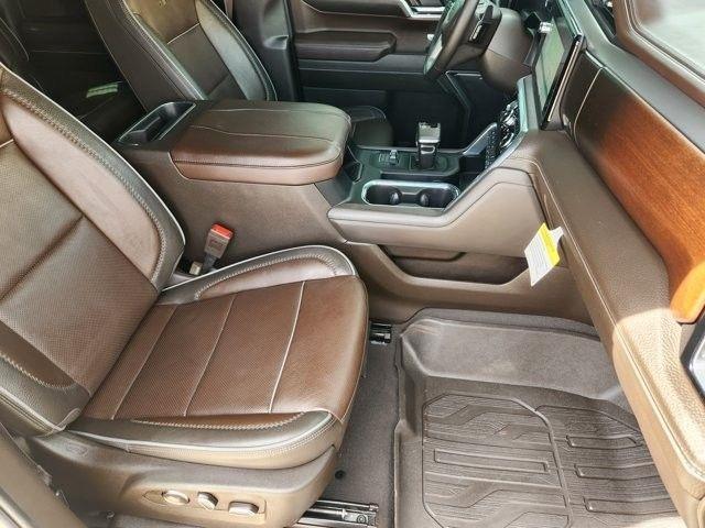 GMC Sierra 1500 Denali Crew Cab Short Box 4WD 2024