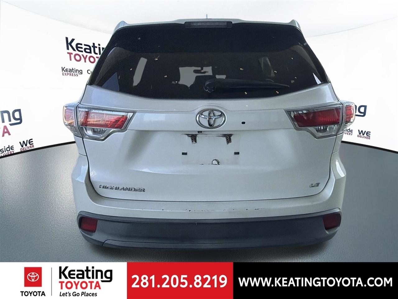 Toyota Highlander LE FWD V6 2015
