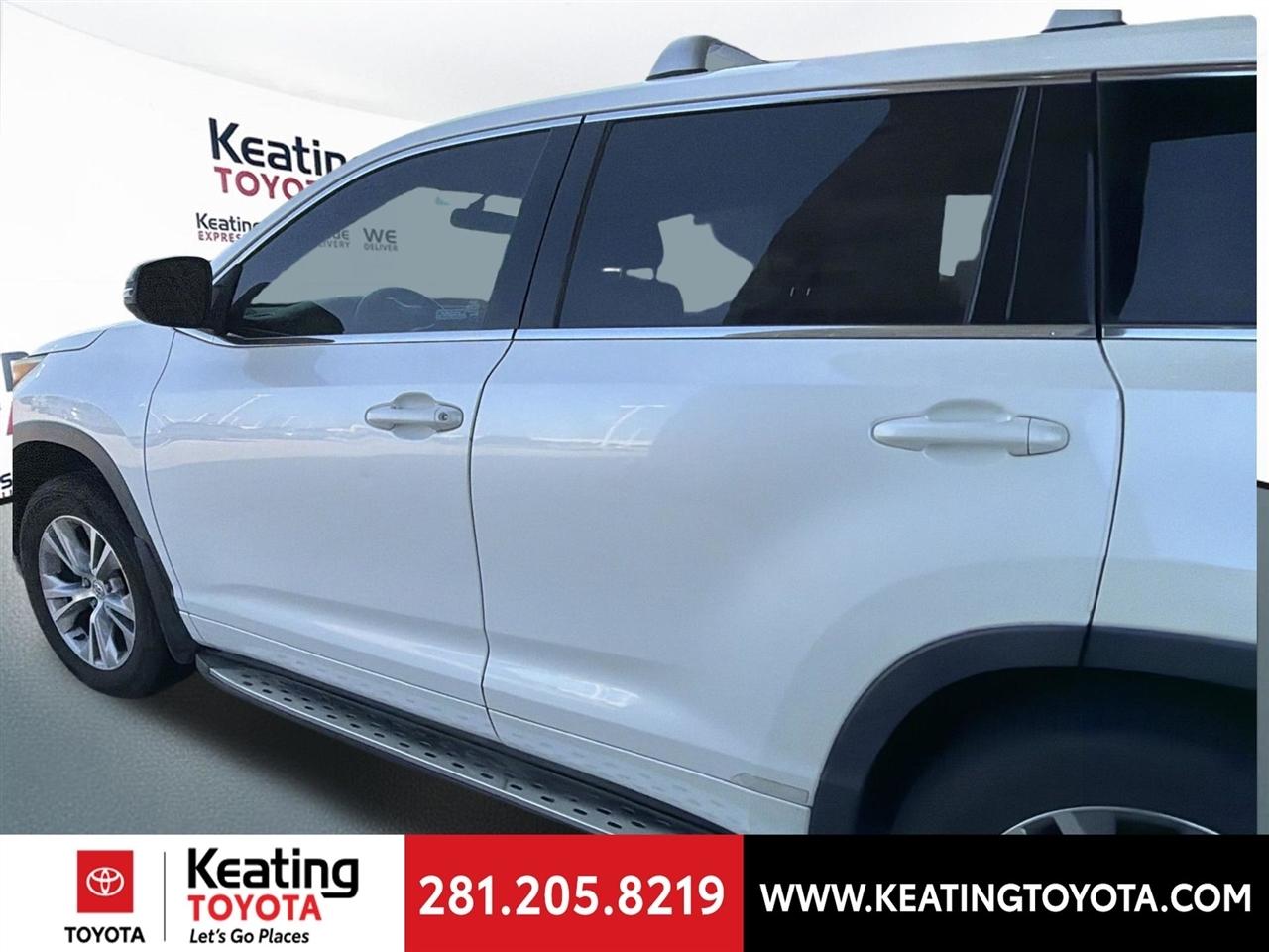 Toyota Highlander LE FWD V6 2015