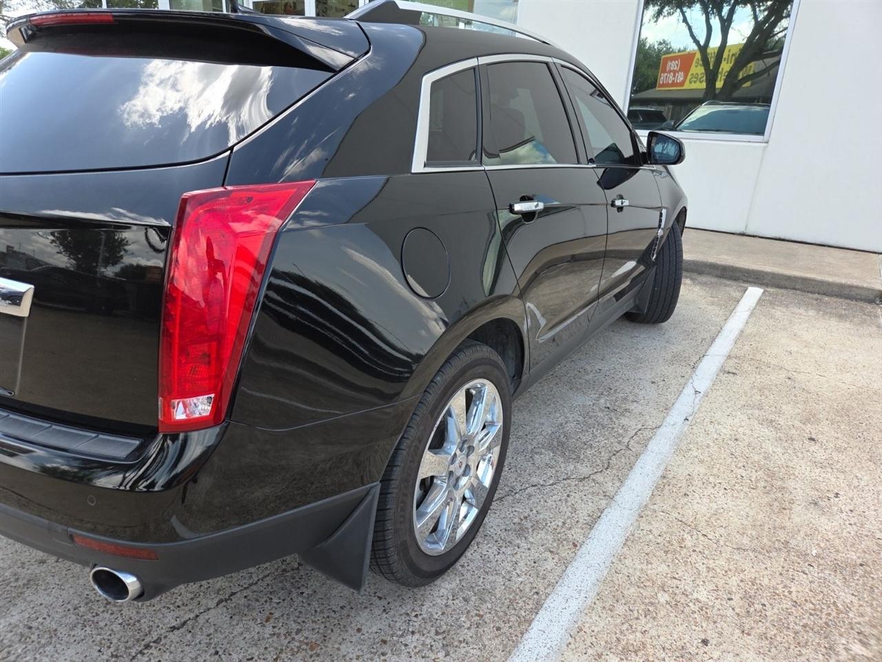 Cadillac SRX Premium Collection 2011