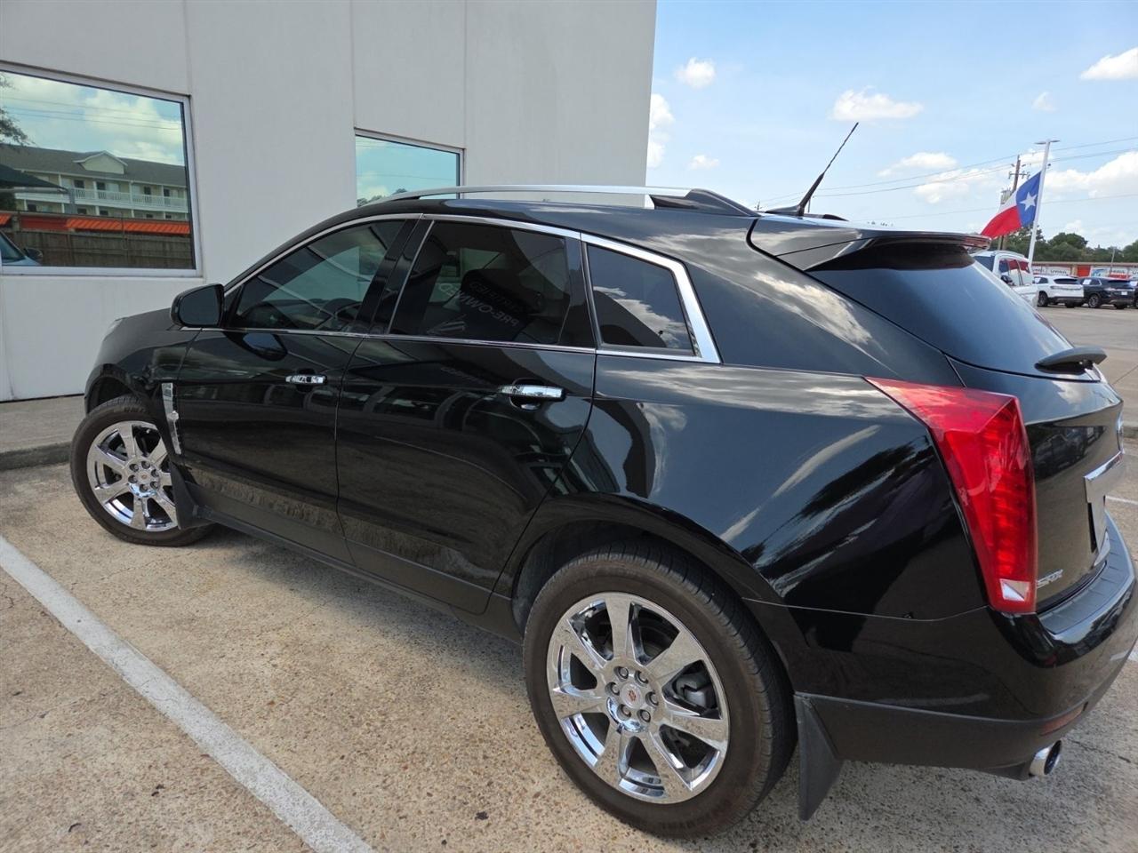 Cadillac SRX Premium Collection 2011