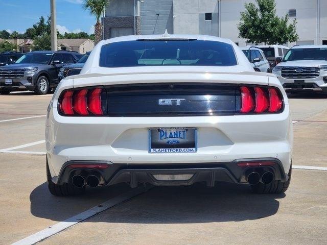 Ford Mustang GT Premium Coupe 2022