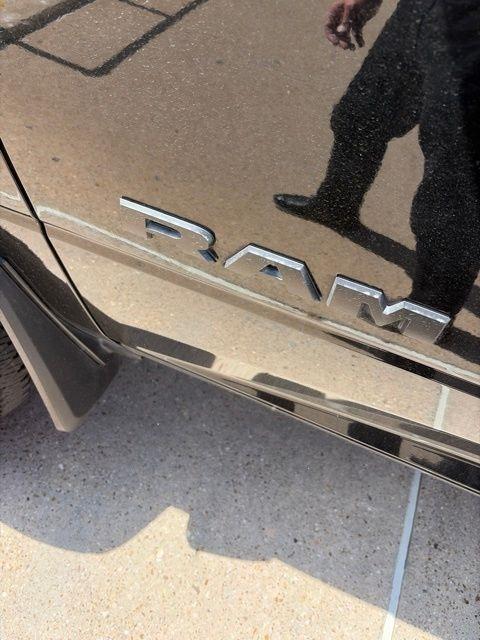 RAM 2500 Laramie Crew Cab 4WD 2025