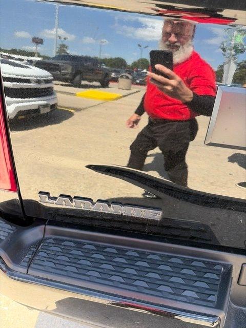 RAM 2500 Laramie Crew Cab 4WD 2025