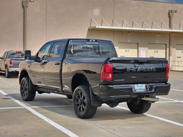 RAM 2500 Laramie Crew Cab 4WD 2025