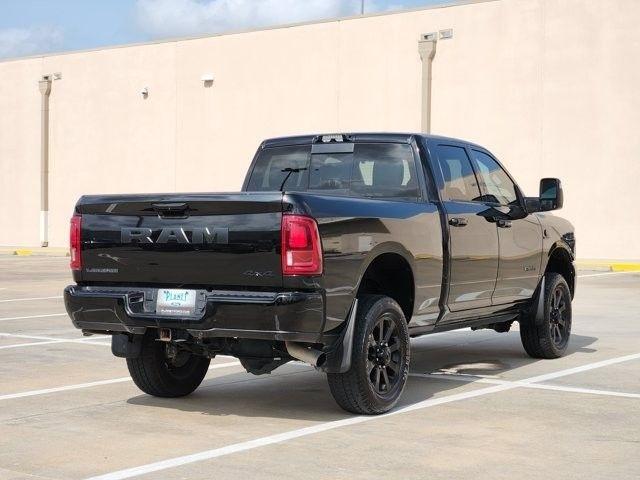 RAM 2500 Laramie Crew Cab 4WD 2025