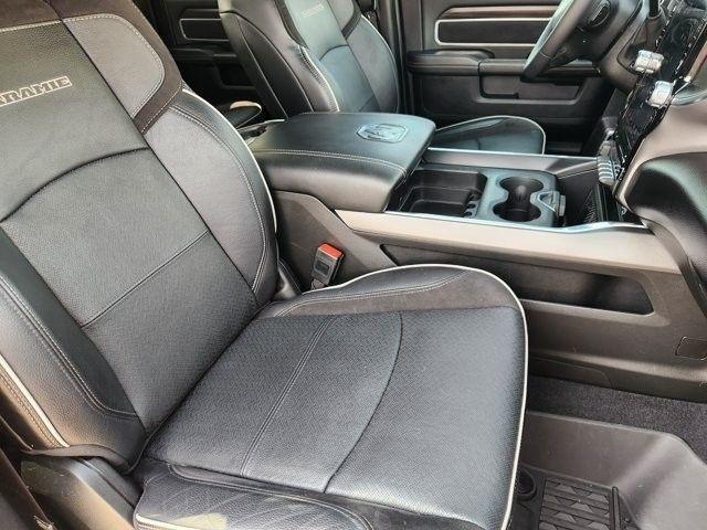 RAM 2500 Laramie Crew Cab 4WD 2025
