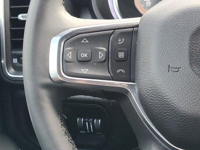 RAM 2500 Laramie Crew Cab 4WD 2025