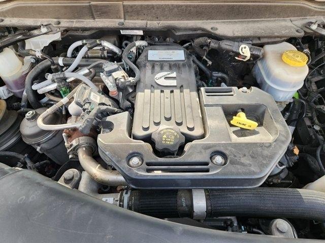 RAM 2500 Laramie Crew Cab 4WD 2025
