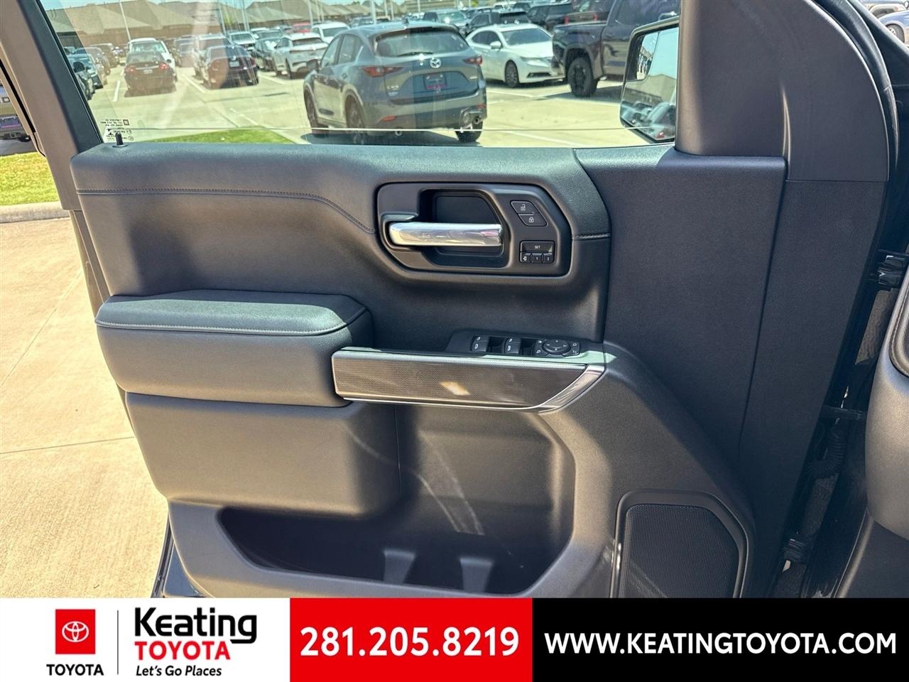 GMC Sierra 1500 AT4 Crew Cab Long Box 4WD 2021
