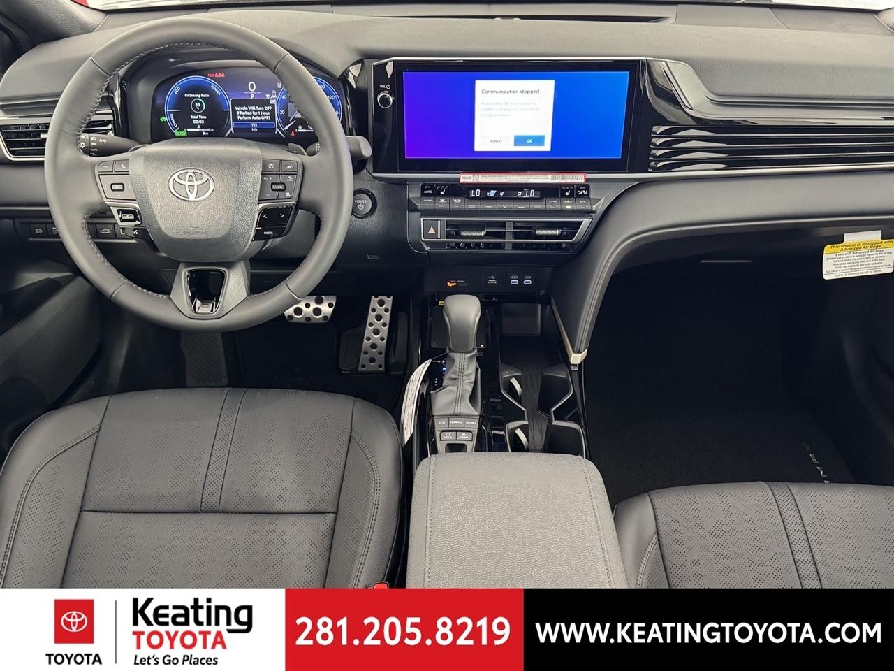 Toyota Camry Hybrid XLE 2026