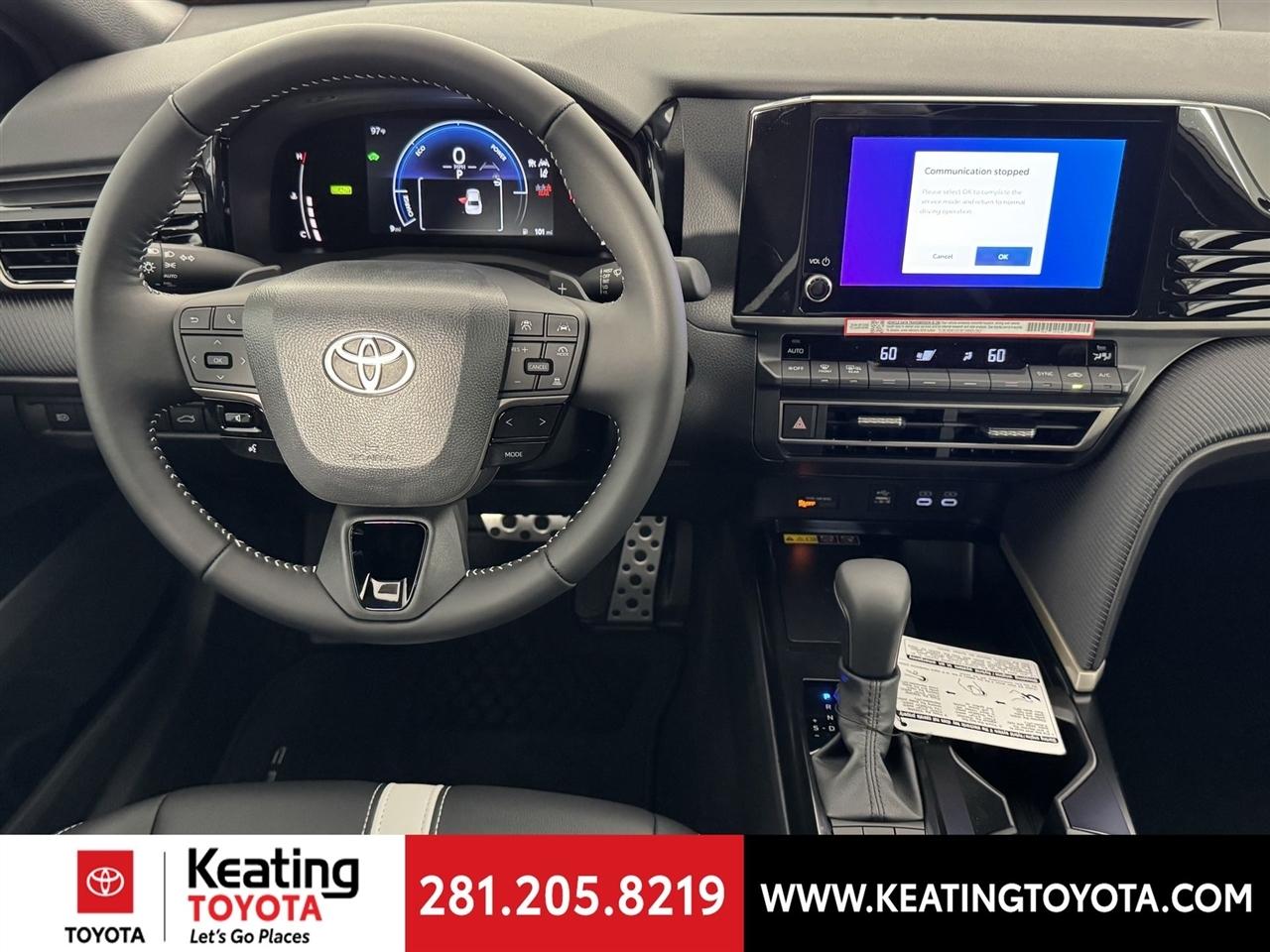 Toyota Camry Hybrid XLE 2026