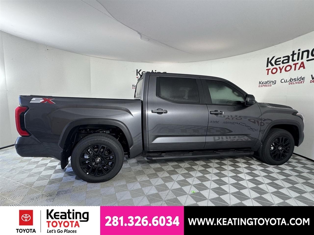 Toyota Tundra SR5 CrewMax 2WD 2026