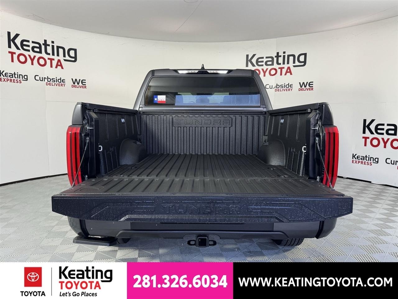 Toyota Tundra SR5 CrewMax 2WD 2026