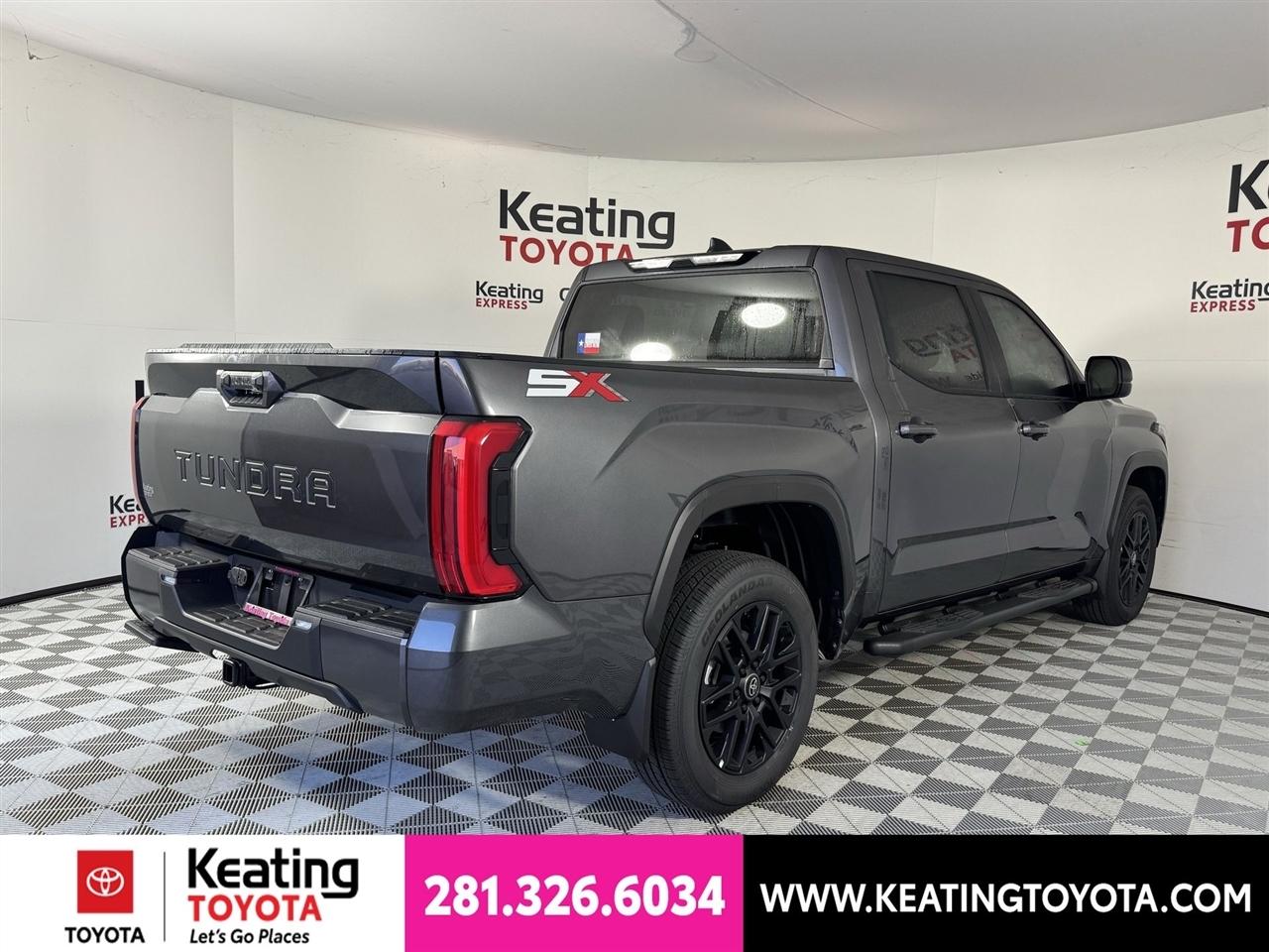 Toyota Tundra SR5 CrewMax 2WD 2026