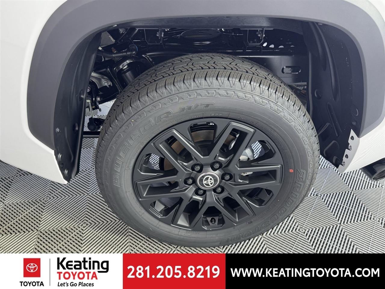 Toyota Tundra Limited CrewMax 2WD 2026