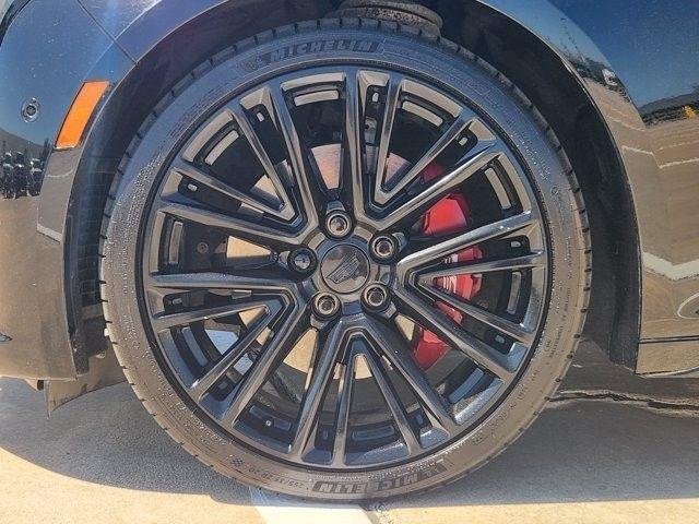 Cadillac CT5 V 2025
