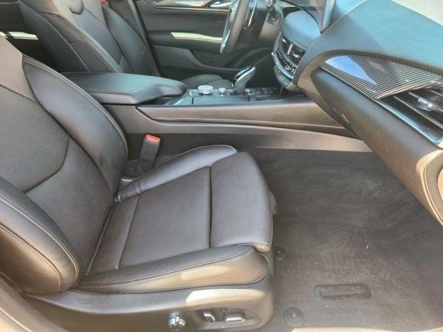 Cadillac CT5 V 2025