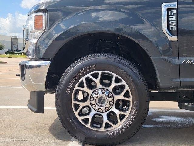 Ford F-250 SD Lariat Crew Cab 4WD 2021