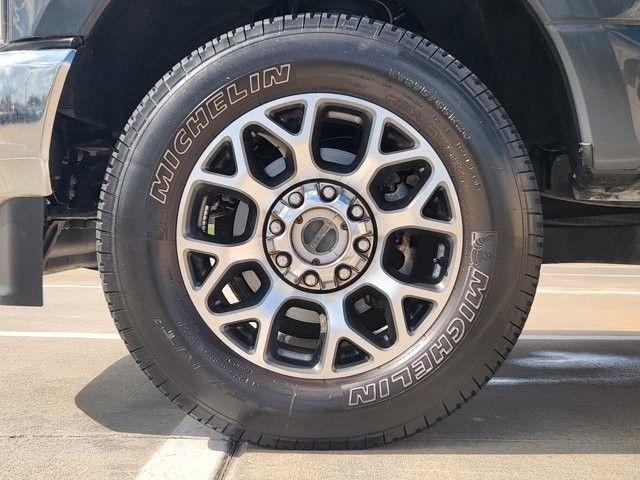 Ford F-250 SD Lariat Crew Cab 4WD 2021