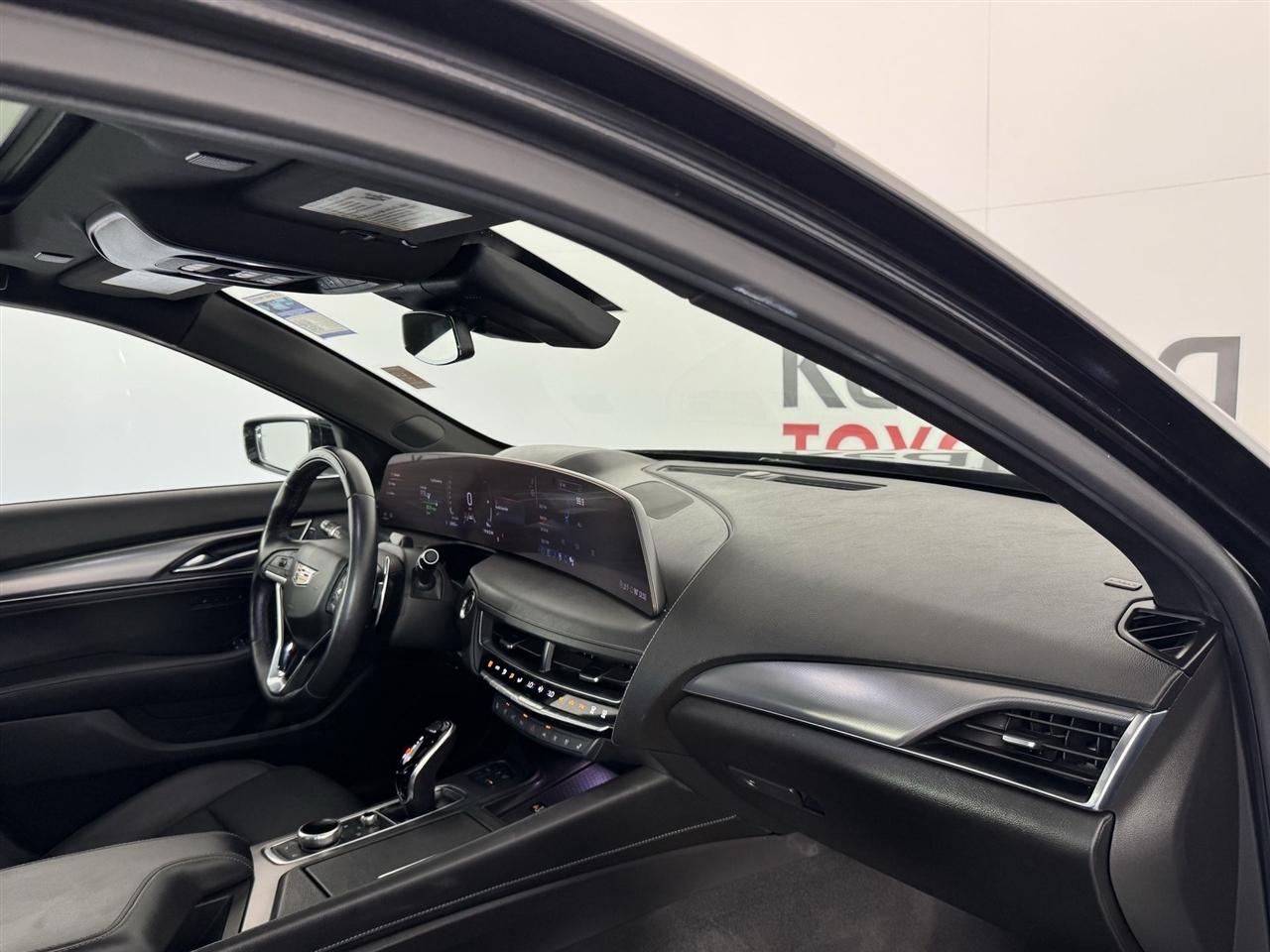 Cadillac CT5 Premium Luxury 2025