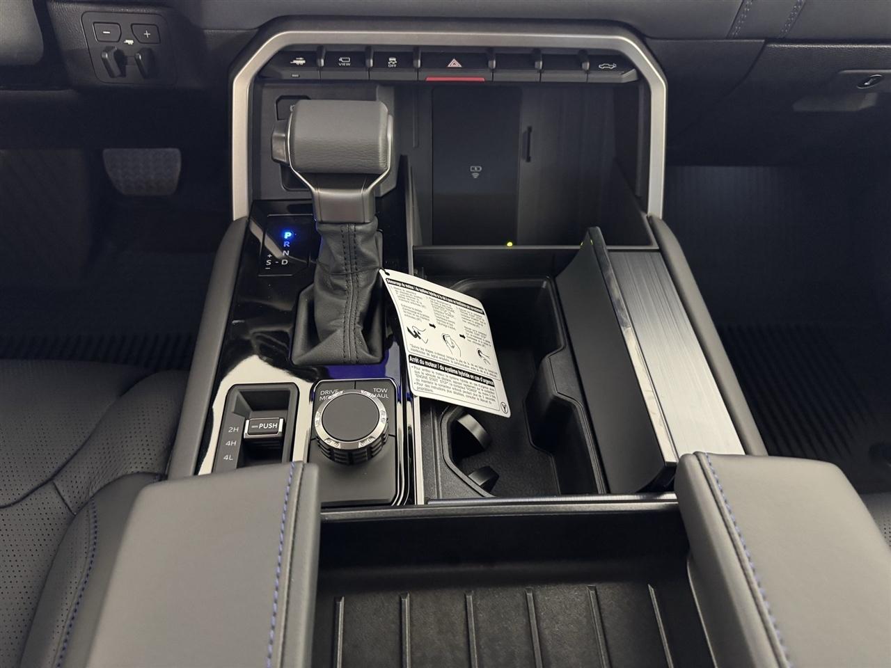 Toyota Tundra Platinum CrewMax 4WD 2026