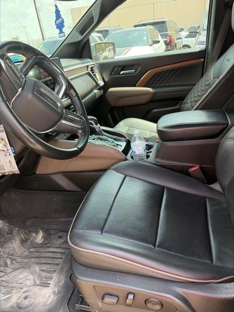 GMC Canyon Denali Crew Cab 4WD 2023