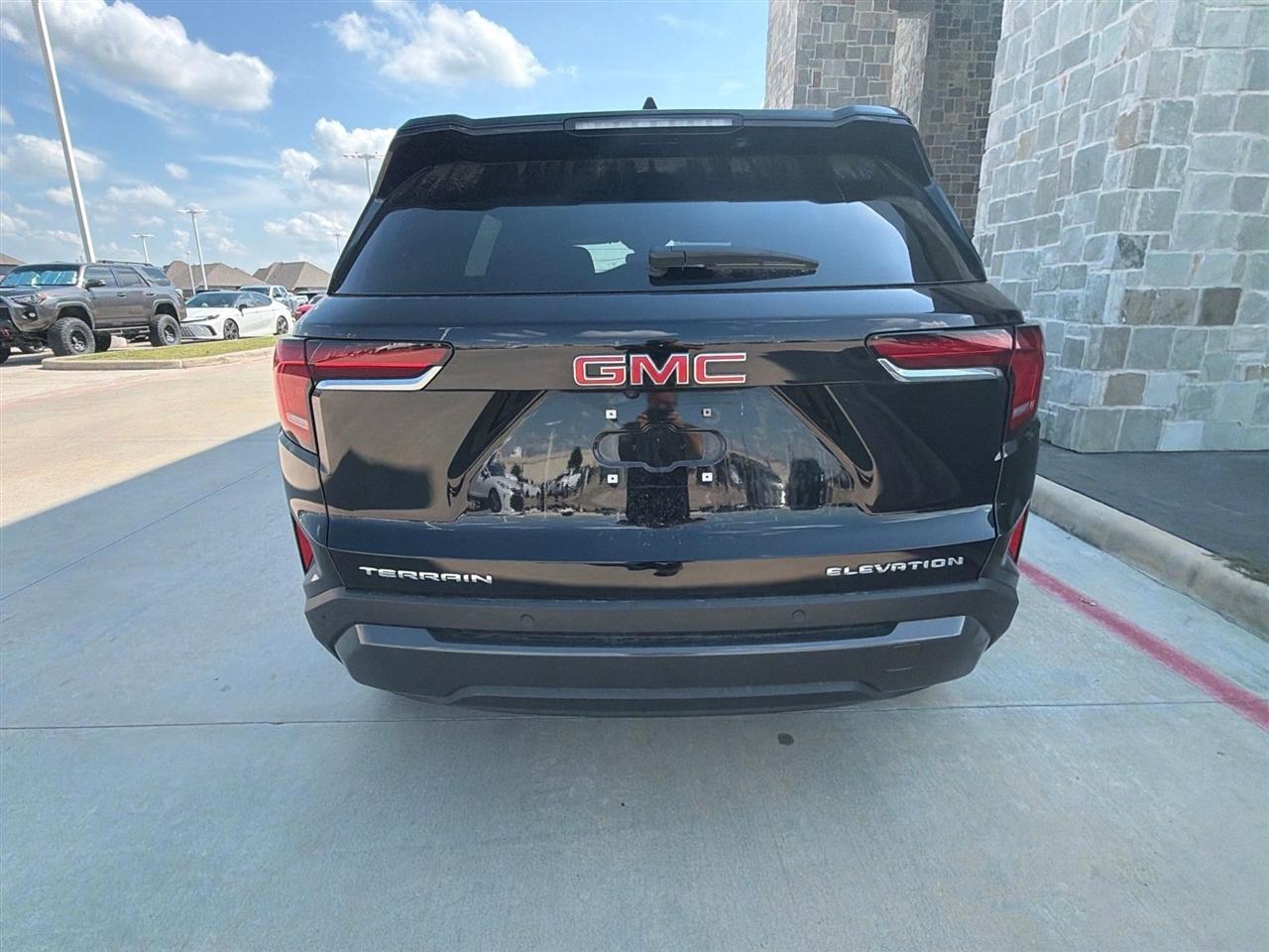 GMC Terrain Elevation 2026