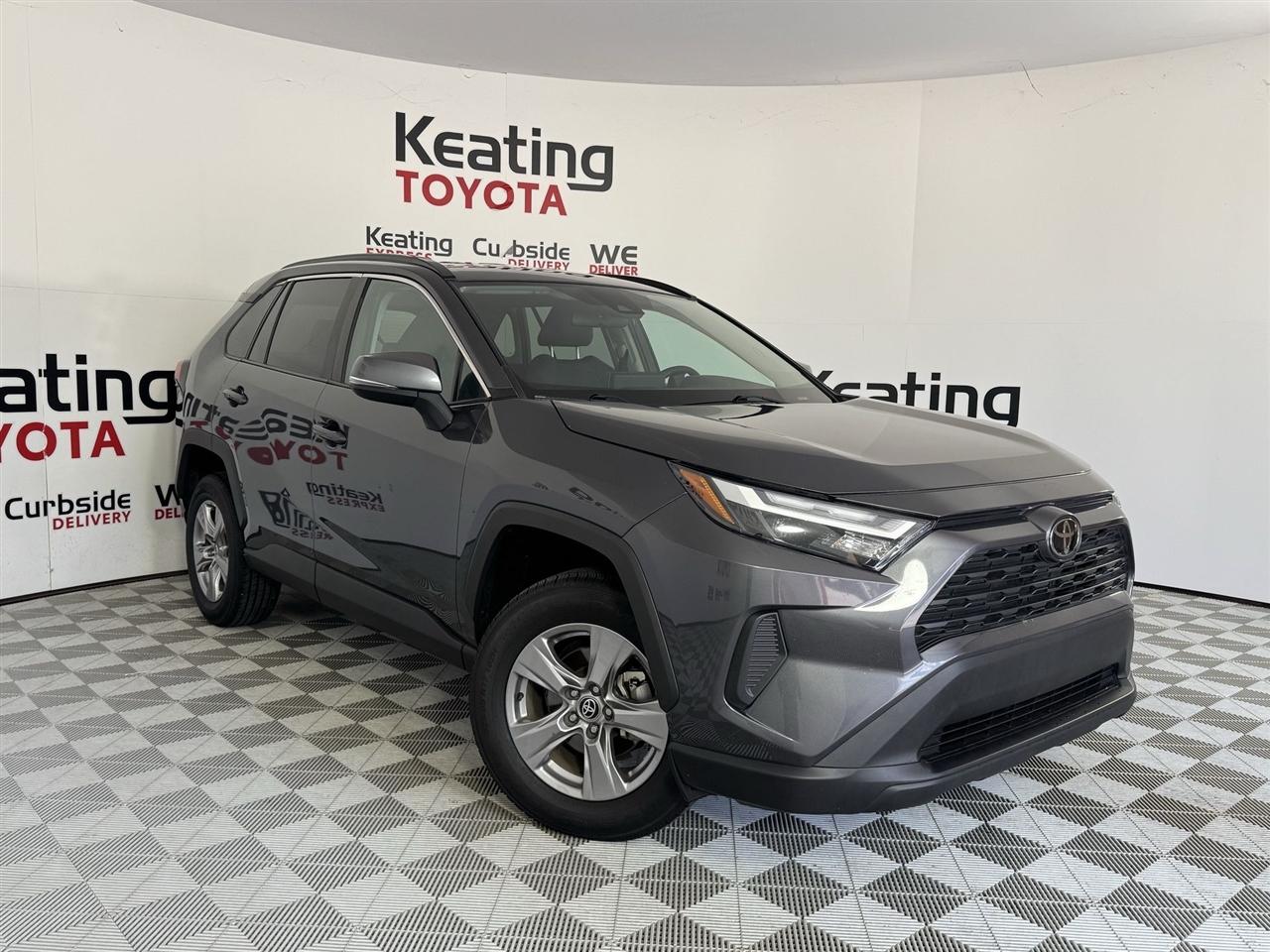 Toyota RAV4 XLE 2025