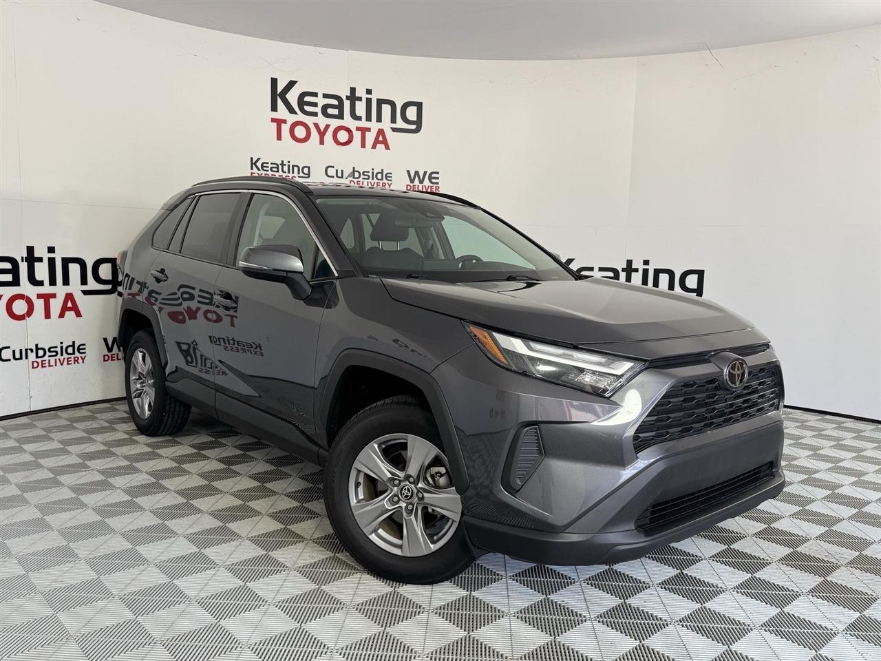Toyota RAV4 XLE 2025
