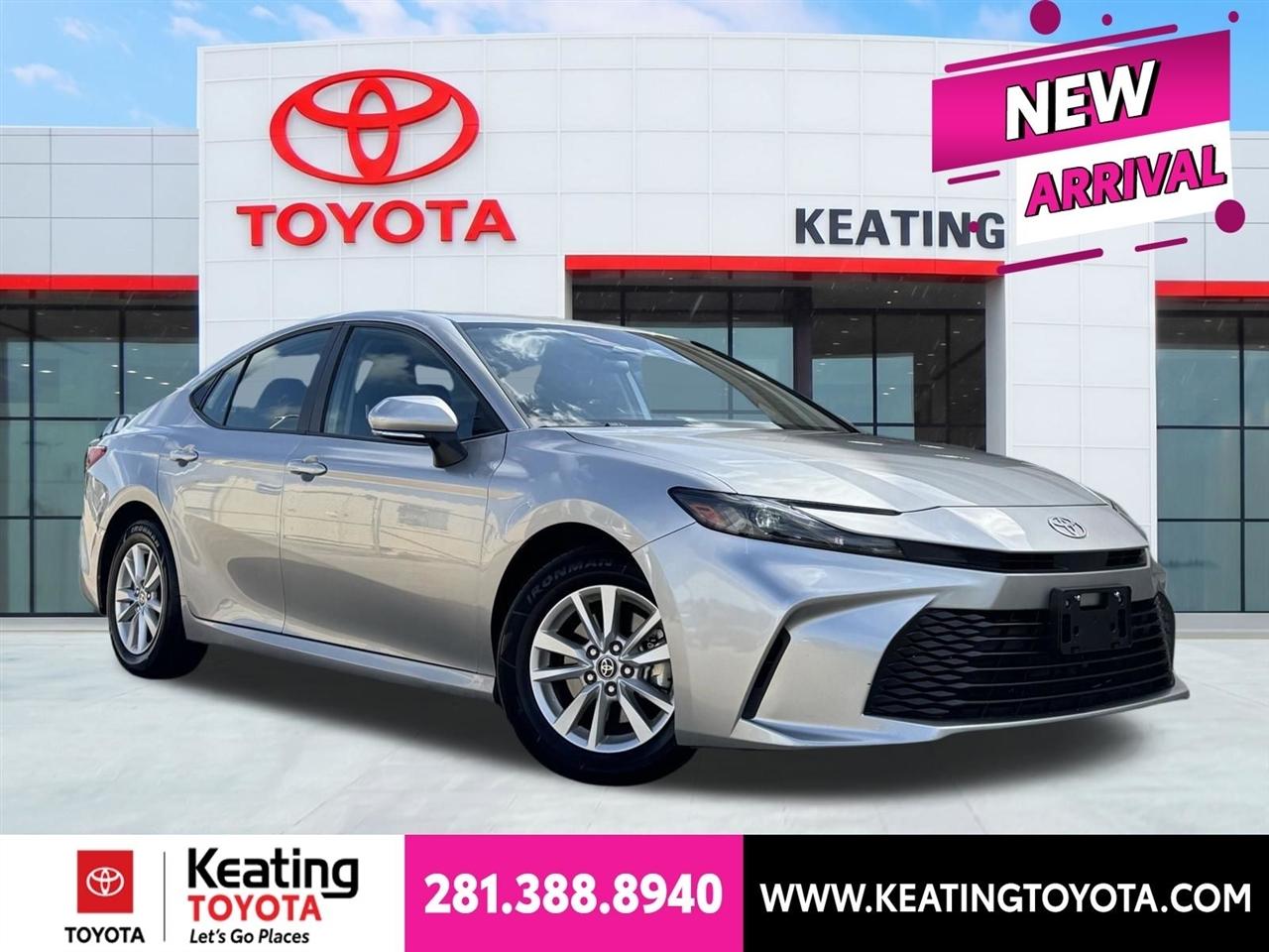 2025 Toyota Camry Hybrid XLE