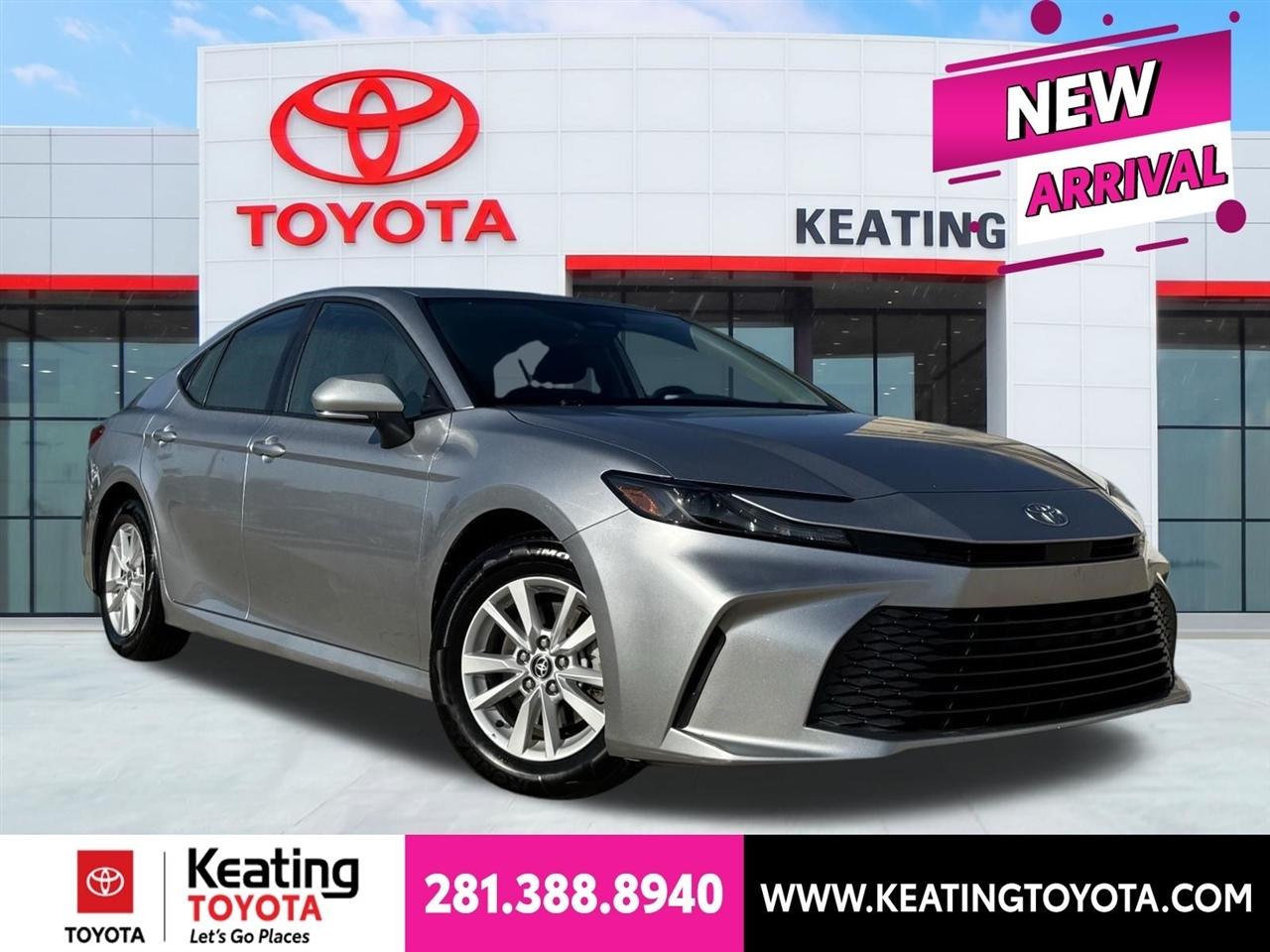 2025 Toyota Camry Hybrid XLE