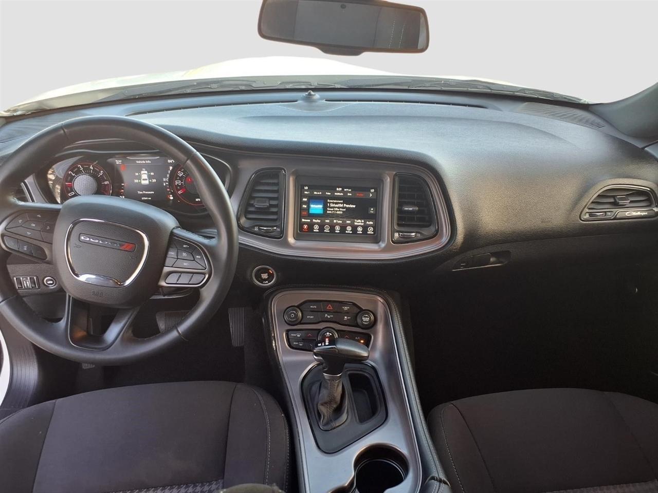 Dodge Challenger GT 2023