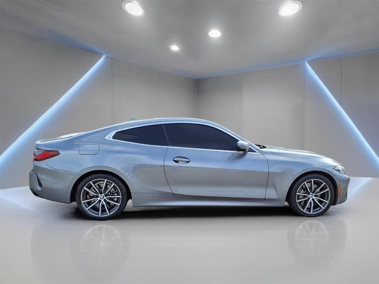 BMW 4-Series 430i coupe 2025