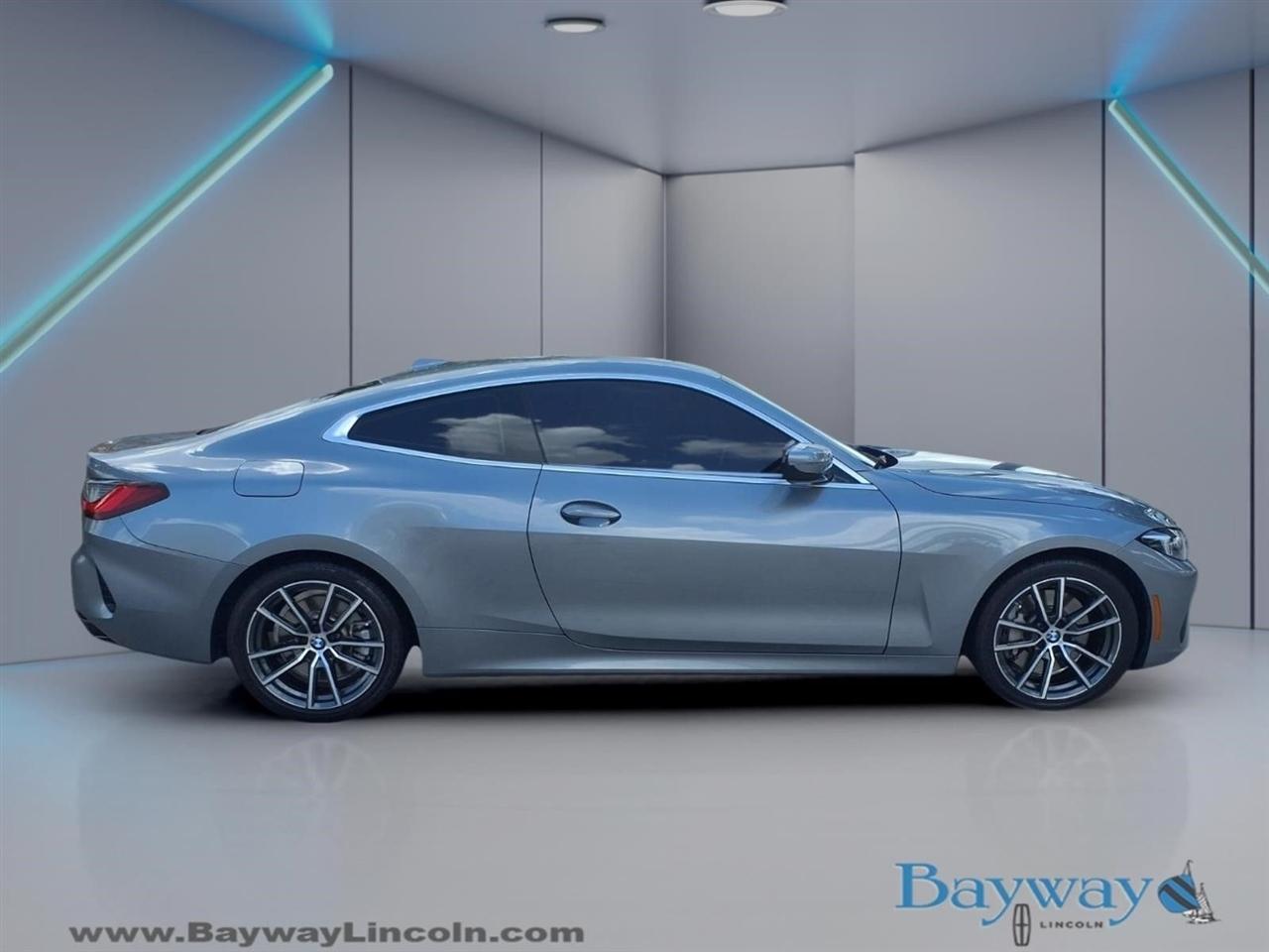 BMW 4-Series 430i coupe 2025