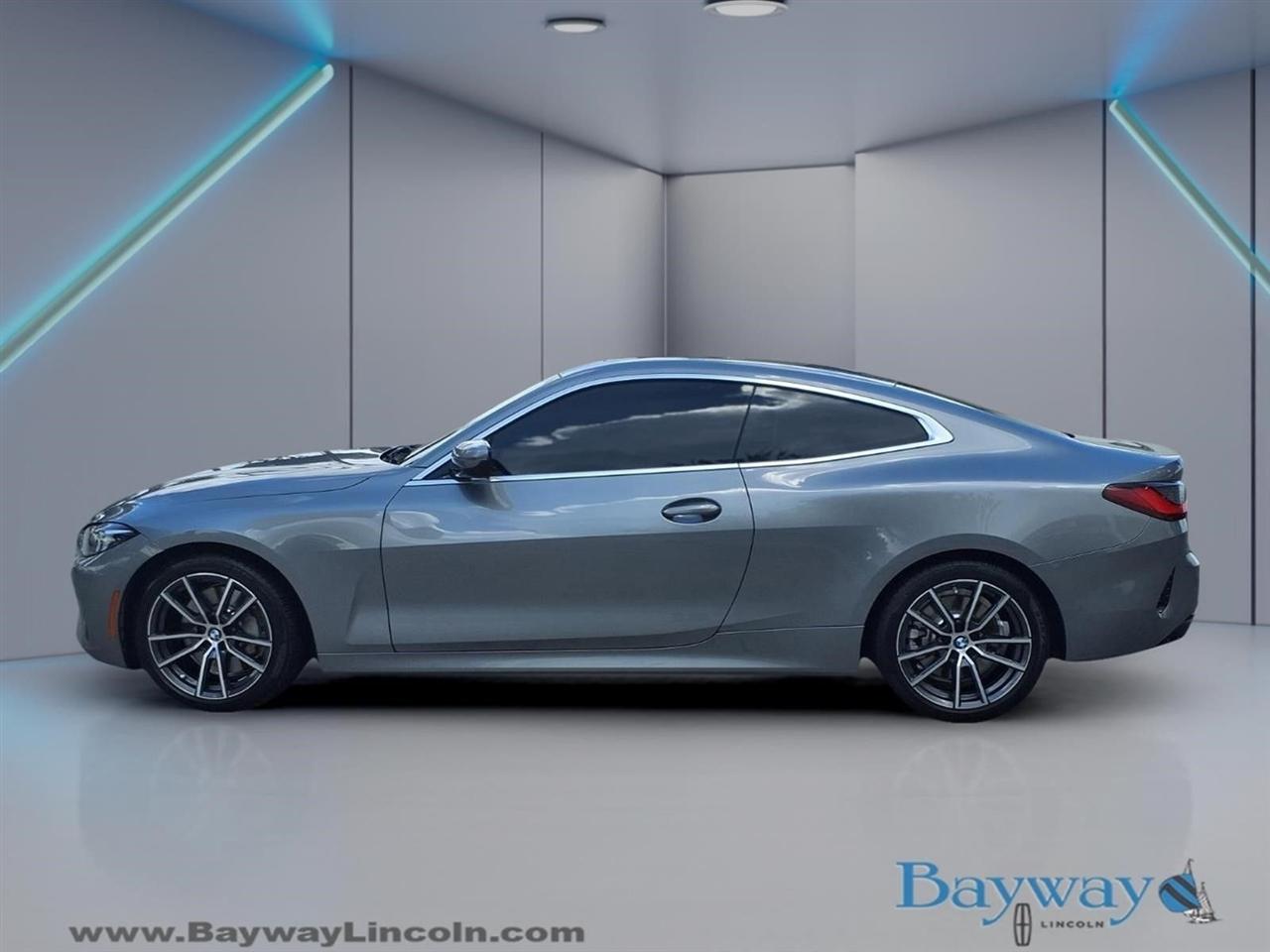BMW 4-Series 430i coupe 2025