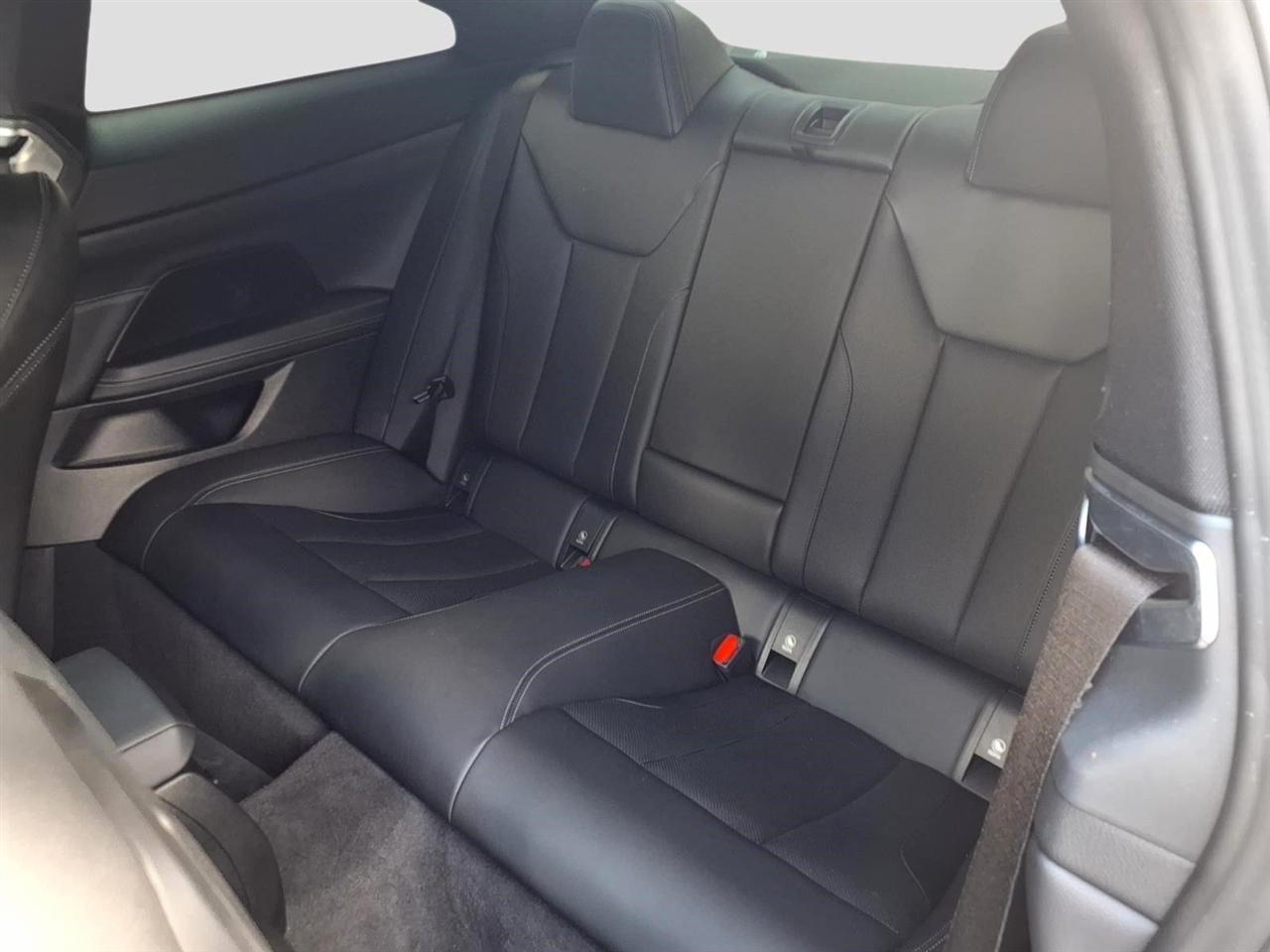 BMW 4-Series 430i coupe 2025