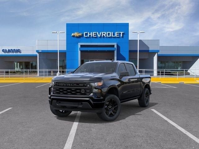 Chevrolet Silverado 1500 Custom Crew Cab 2WD 2026