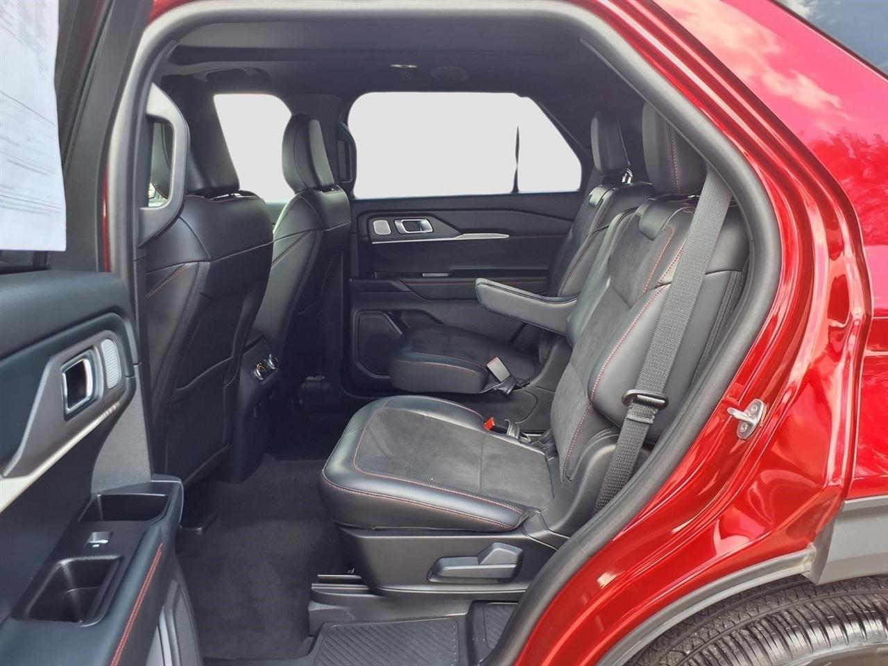 Ford Explorer ST AWD 2025
