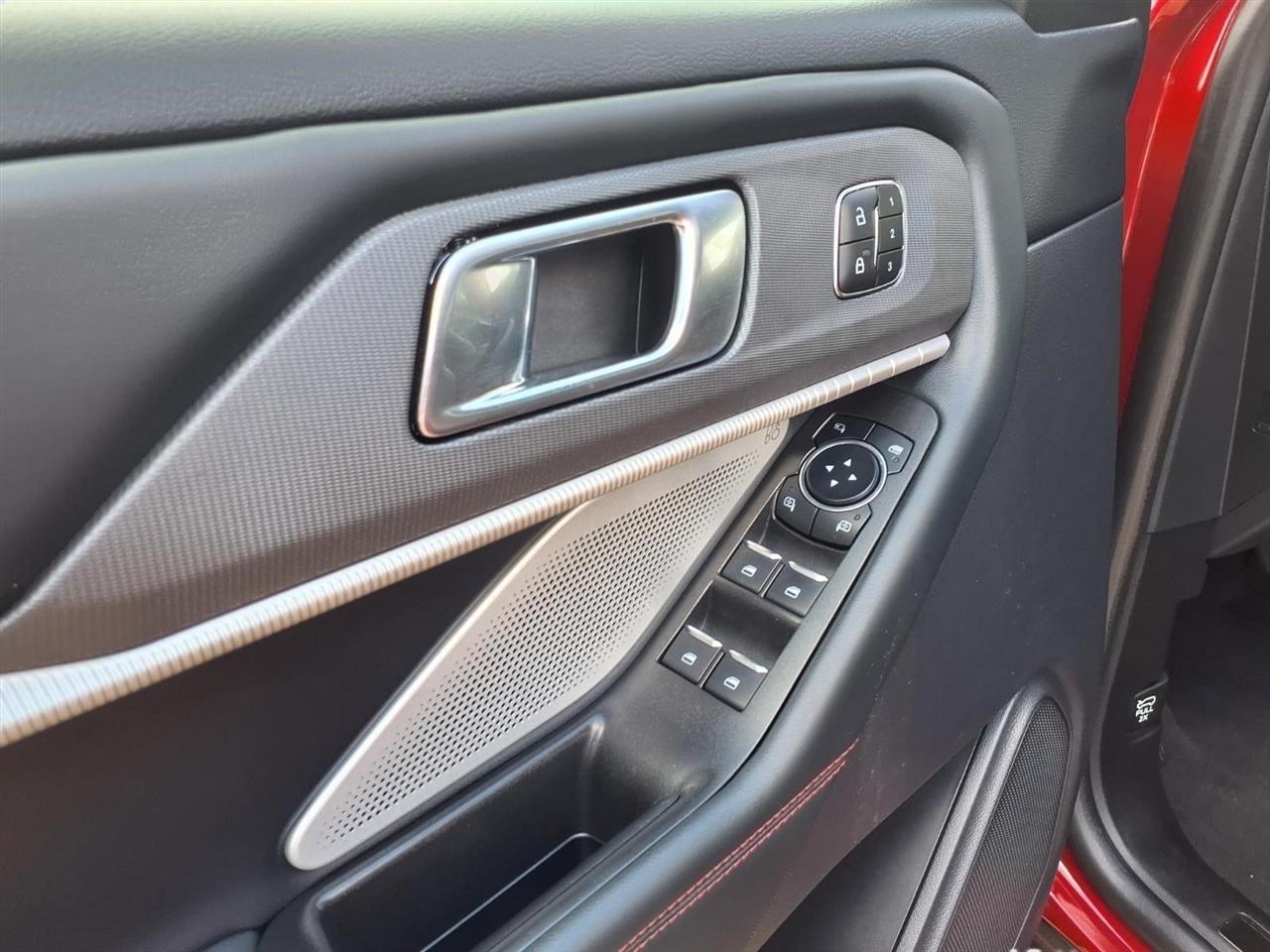 Ford Explorer ST AWD 2025