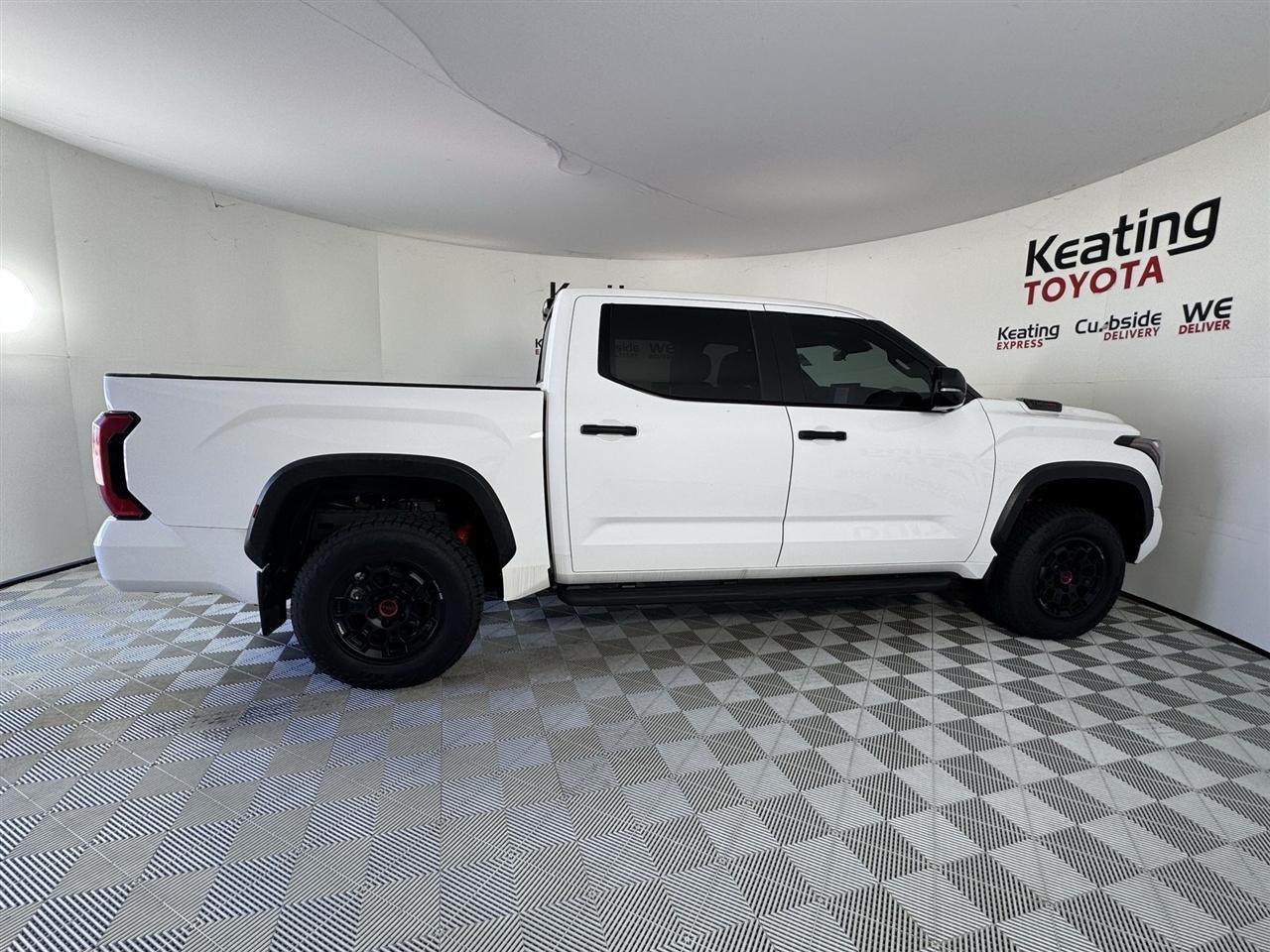 Toyota Tundra TRD PRO CrewMax 4WD Hybrid 2026