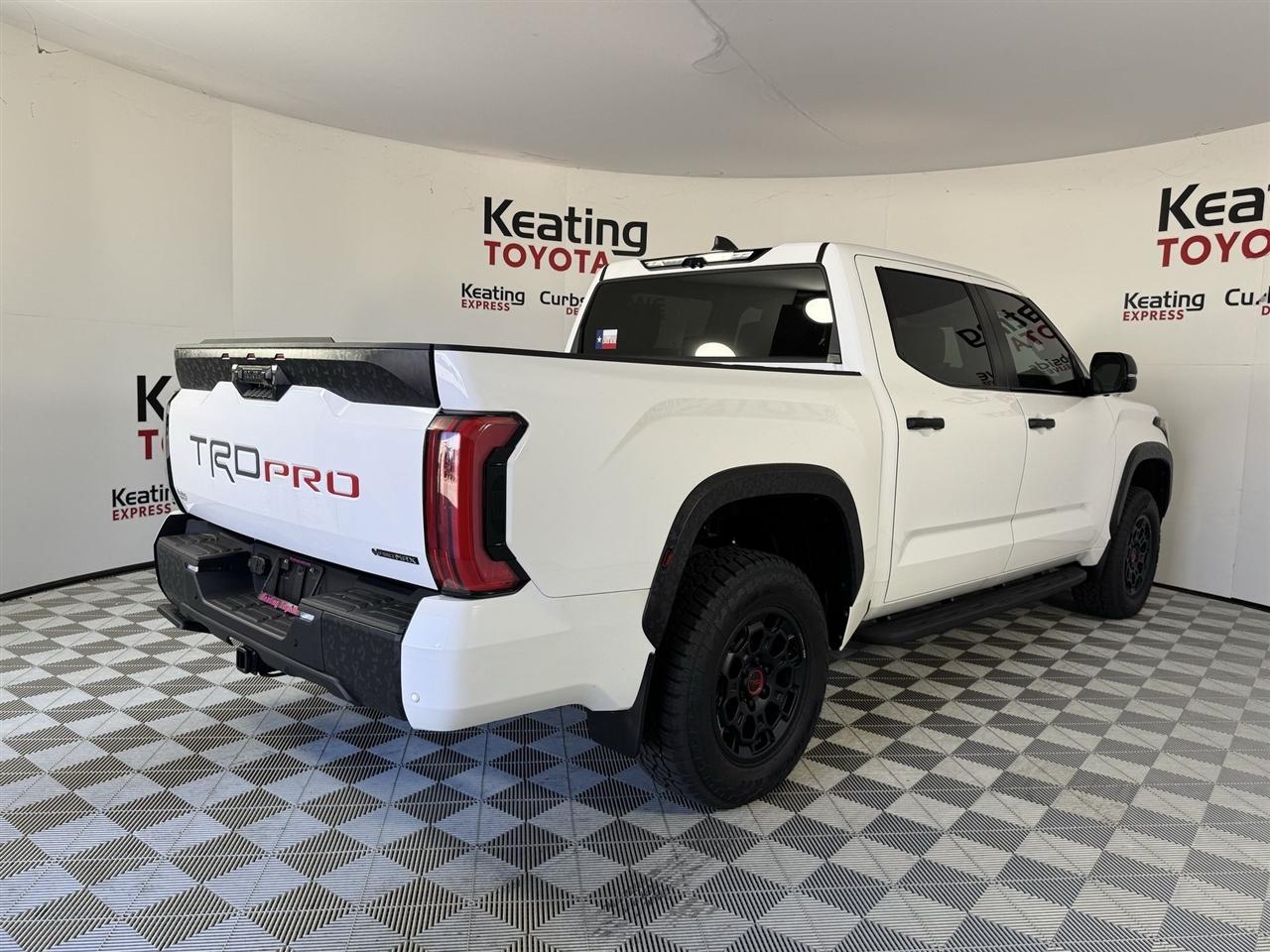 Toyota Tundra TRD PRO CrewMax 4WD Hybrid 2026