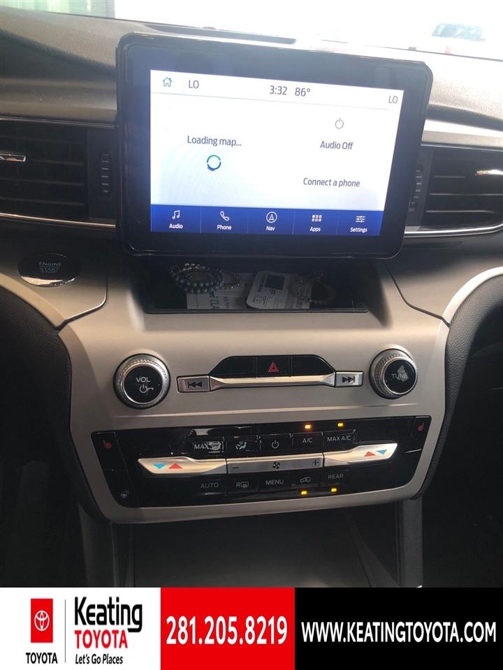 Ford Explorer XLT 2022