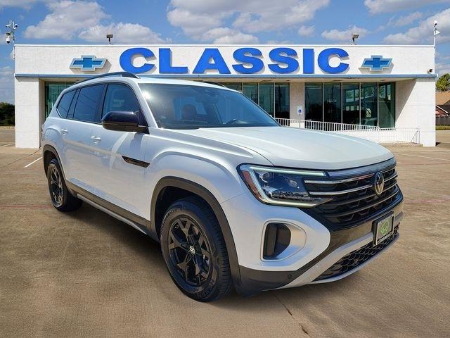 2024 Volkswagen Atlas Peak Edition SEL AWD