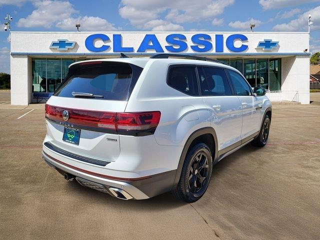 Volkswagen Atlas Peak Edition SEL AWD 2024